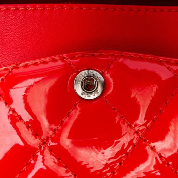 Pre-owned Chanel Reissue 2.55 Patent Double Flap 226 Red