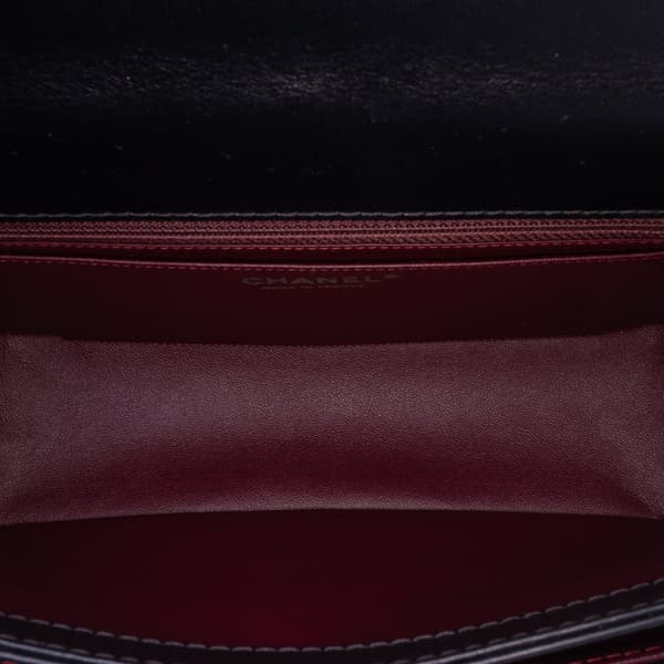 Pre-owned Chanel Embossed Calfskin Single Flap Black