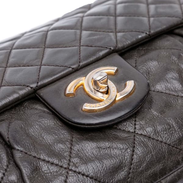 Pre-owned Chanel Quilted Calfskin Chic Quilt Flap Gray