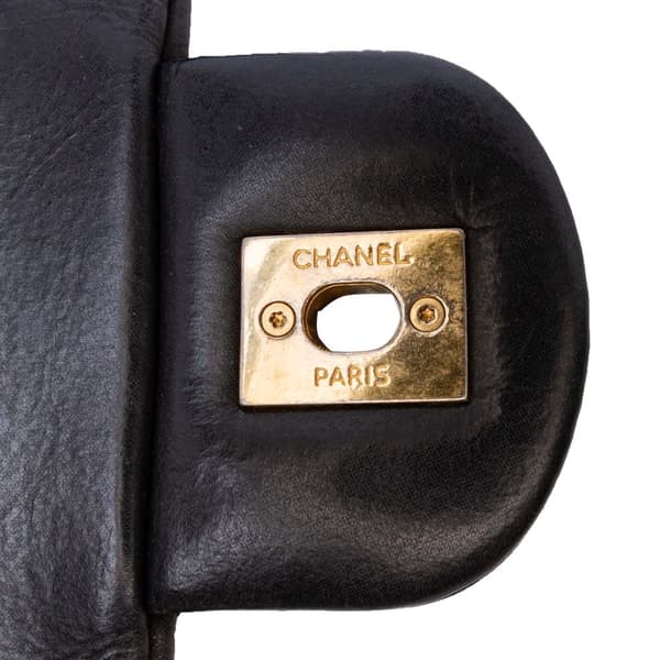 Pre-owned Chanel Quilted Calfskin Chic Quilt Flap Gray