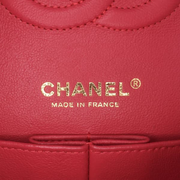 Pre-owned Chanel Medium Classic Chevron Lambskin Double Flap Red