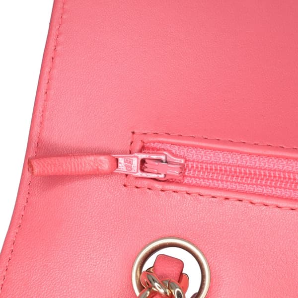 Pre-owned Chanel Medium Classic Chevron Lambskin Double Flap Red