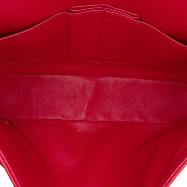 Pre-owned Chanel Medium Classic Caviar Double Flap Red