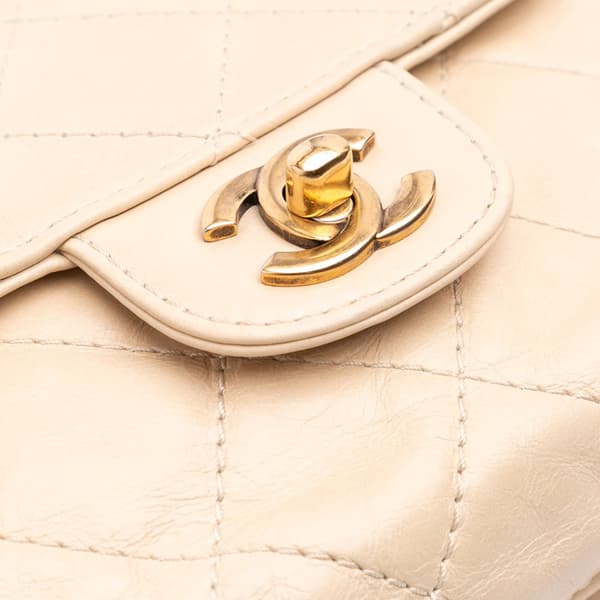 Pre-owned Chanel Small Aged Calfskin Bubble CC Flap Brown