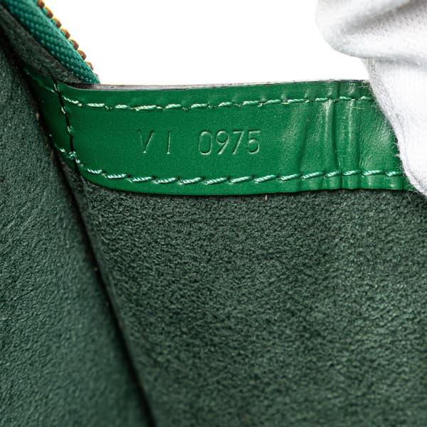 Pre-owned Louis Vuitton Epi Lussac Green