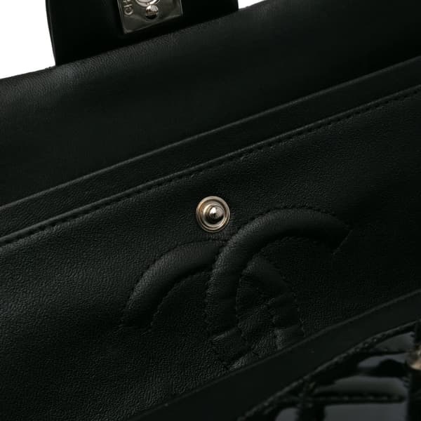 Pre-owned Chanel Medium Classic Patent Double Flap Black