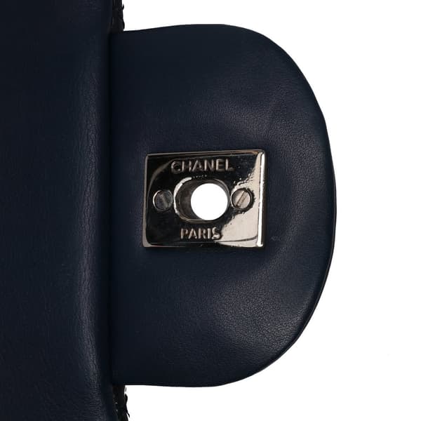 Pre-owned Chanel Jumbo Classic Patent Double Flap Blue