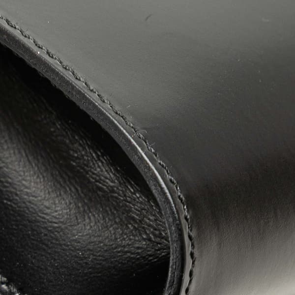 Pre-owned Ferragamo Leather Gancini Shoulder Bag Black