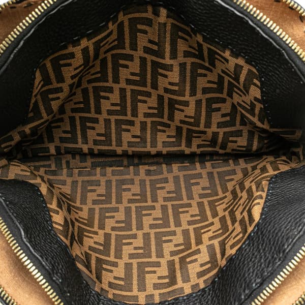 Pre-owned Fendi Pebbled Leather Selleria Dome Shoulder Bag Black