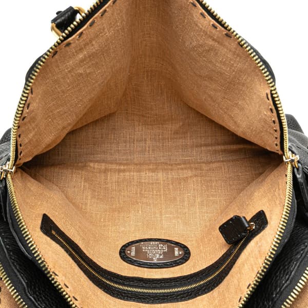 Pre-owned Fendi Pebbled Leather Selleria Dome Shoulder Bag Black