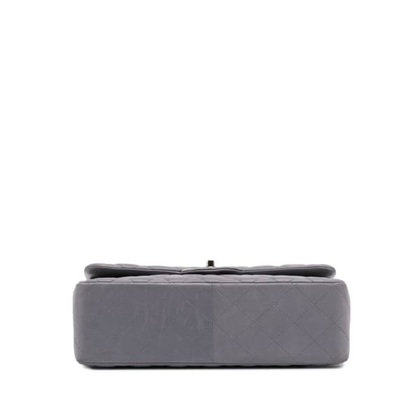 Pre-owned Chanel Jumbo Classic Lambskin Double Flap Purple