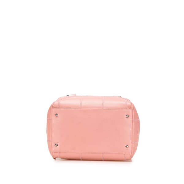 Pre-owned Chanel Choco Bar Caviar Shoulder Bag Pink