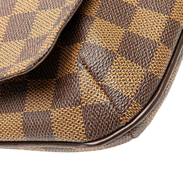 Pre-owned Louis Vuitton Damier Ebene Musette Tango Short Strap Brown