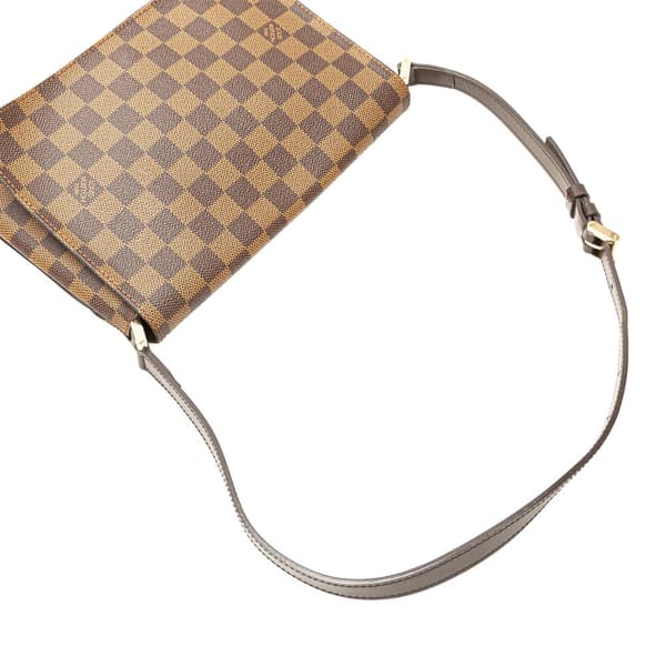 Pre-owned Louis Vuitton Damier Ebene Musette Tango Short Strap Brown