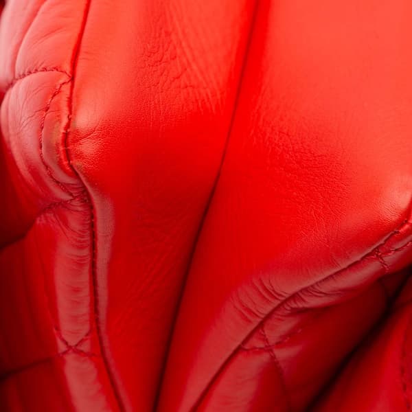 Pre-owned Chanel Quilted Calfskin Tender Touch Flap Red