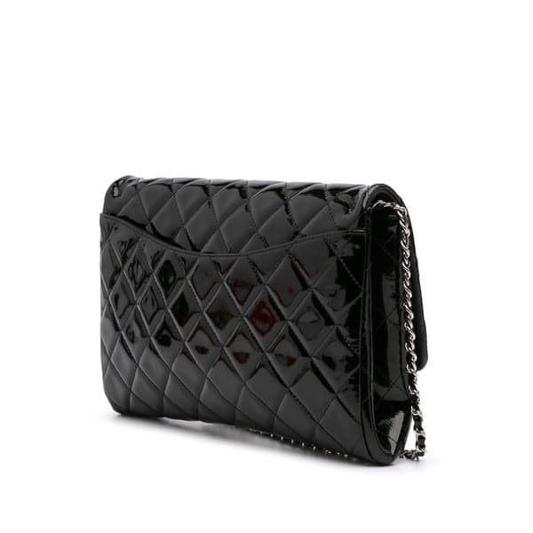 Pre-owned Chanel CC Quilted Patent Clutch With Chain Black