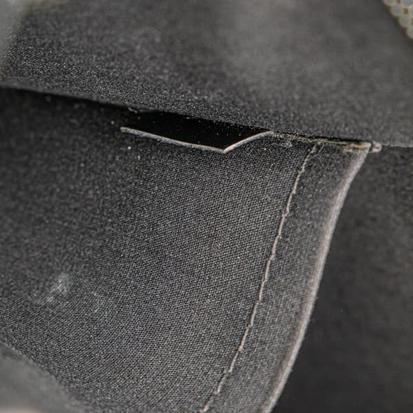 Pre-owned Louis Vuitton Epi Madeleine PM Black