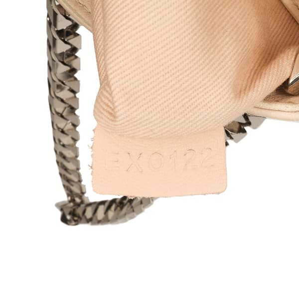 Pre-owned Givenchy Leather Shark Lock Chain Shoulder Bag White