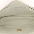 Miniatyrbillede 4 af 10: Pre-owned Chanel CC Quilted Calfskin Single Flap White
