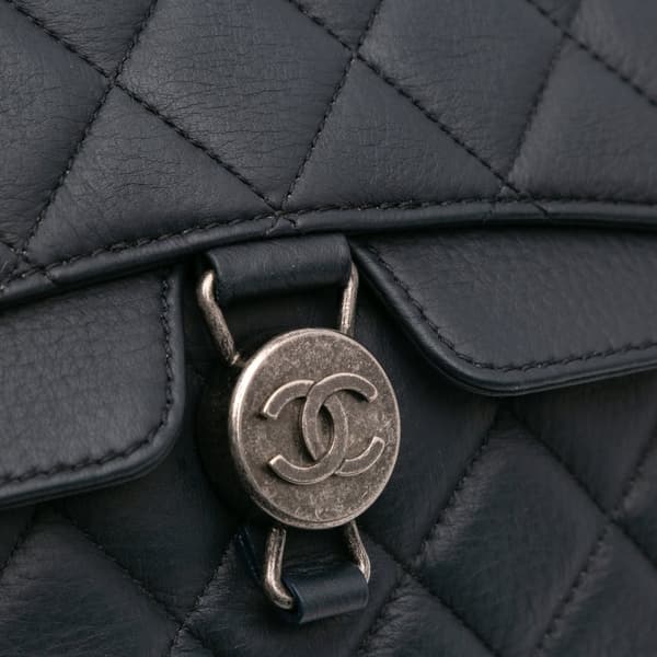 Pre-owned Chanel Small Quilted Grained Calfskin CC Round Clasp Accordion Flap Black