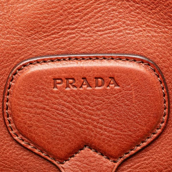 Pre-owned Prada Vitello Daino Flap Shoulder Bag Red