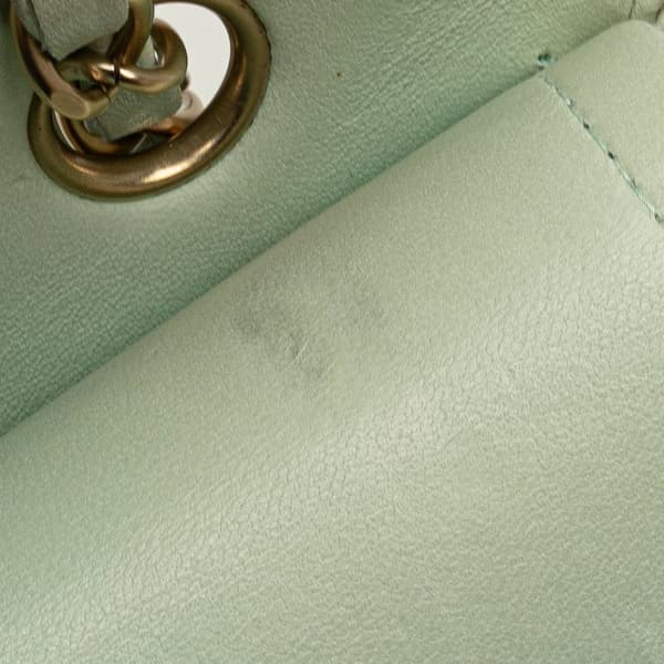 Pre-owned Chanel Medium Classic Tweed Double Flap Green