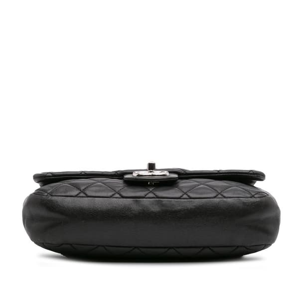 Pre-owned Chanel Medium Quilted Lambskin Coco Rain Flap Black