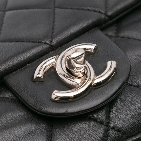 Pre-owned Chanel Medium Quilted Lambskin Coco Rain Flap Black