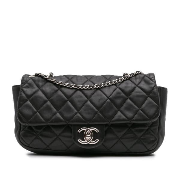 Pre-owned Chanel Medium Quilted Lambskin Coco Rain Flap Black