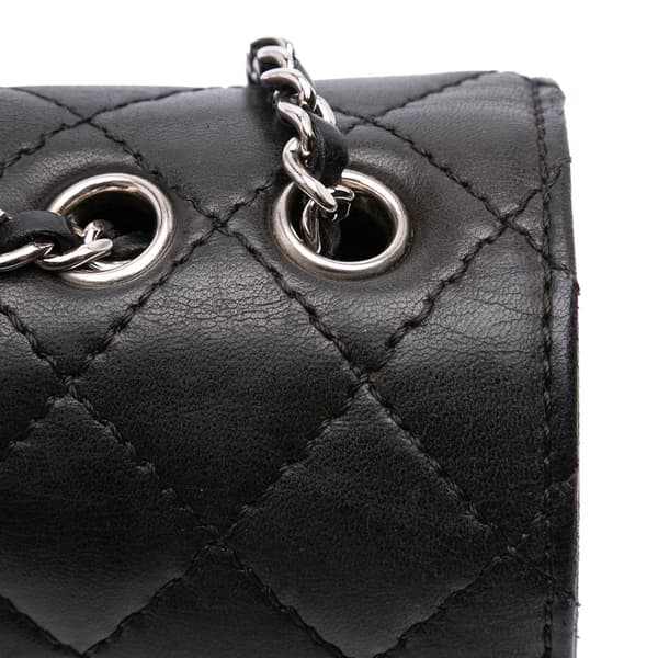Pre-owned Chanel Medium Quilted Lambskin Clams Pocket Accordion Flap Black