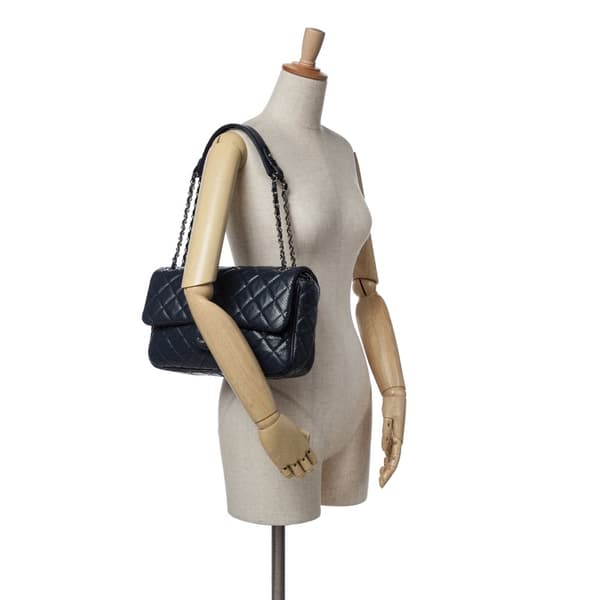 Pre-owned Chanel Jumbo Perforated Lambskin Single Flap Blue