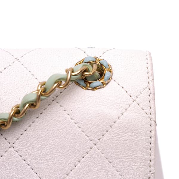 Pre-owned Chanel CC Quilted Calfskin Single Flap White