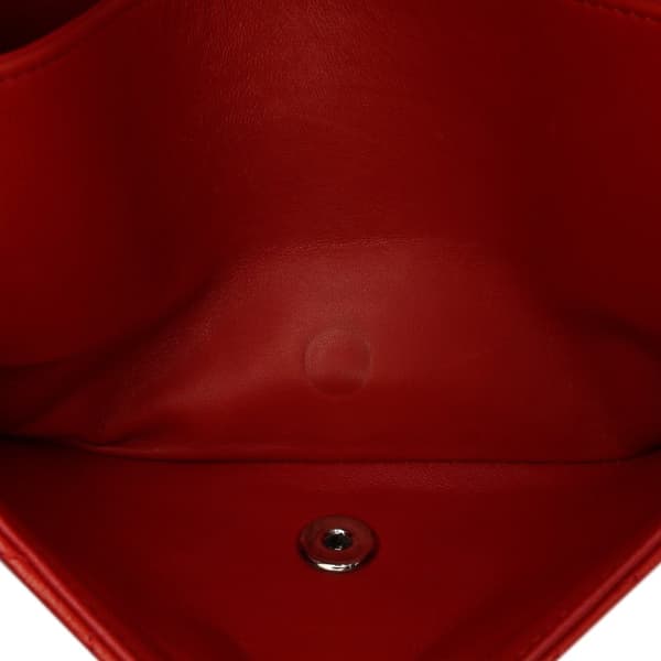 Pre-owned Chanel Medium Classic Lambskin Double Flap Red