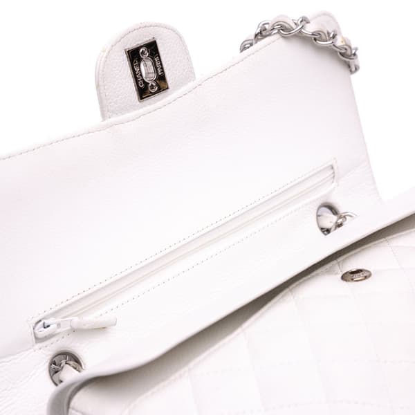 Pre-owned Chanel Medium Classic Caviar Double Flap White