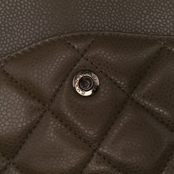 Pre-owned Chanel Jumbo Classic Caviar Double Flap Brown