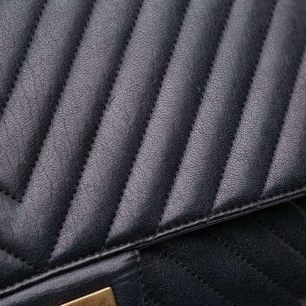 Pre-owned Chanel Reissue 2.55 Chevron Sheepskin Double Flap 227 Black