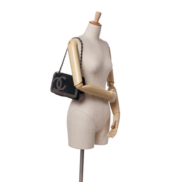 Pre-owned Chanel Terry Cloth CC Sport Line Shoulder Bag Black