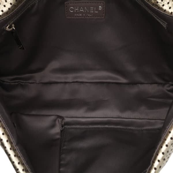 Pre-owned Chanel Medium Reissue Perforated Calfskin Drill Flap Gold