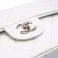 Pikkukuva 7 / 10: Pre-owned Chanel Jumbo Classic Caviar Double Flap White
