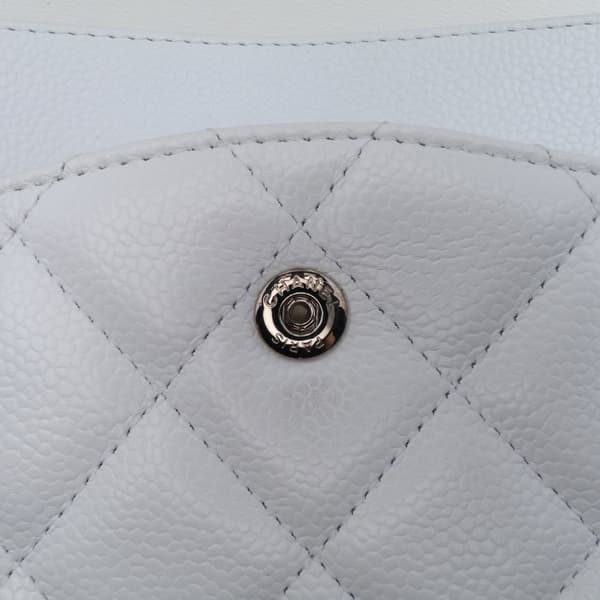 Pre-owned Chanel Jumbo Classic Caviar Double Flap White
