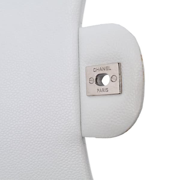 Pre-owned Chanel Jumbo Classic Caviar Double Flap White