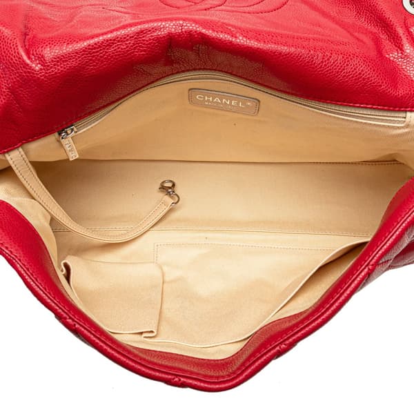 Pre-owned Chanel Medium Glazed Caviar Nature Flap Red