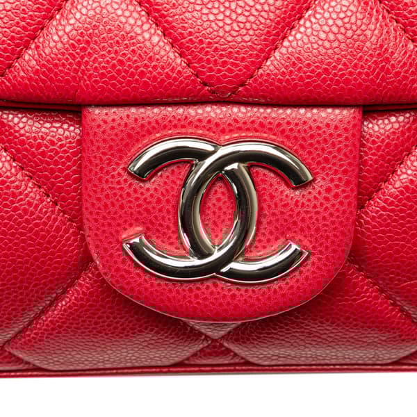 Pre-owned Chanel Medium Glazed Caviar Nature Flap Red