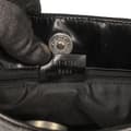 Miniatyrbild 5 av 10: Pre-owned Gucci GG Nylon Shoulder Bag Black