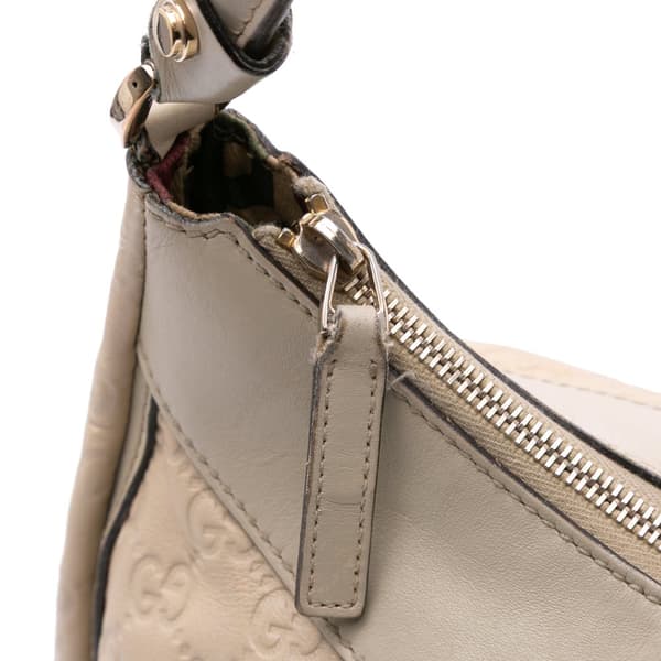Pre-owned Gucci Guccissima Abbey D Ring Shoulder Bag White