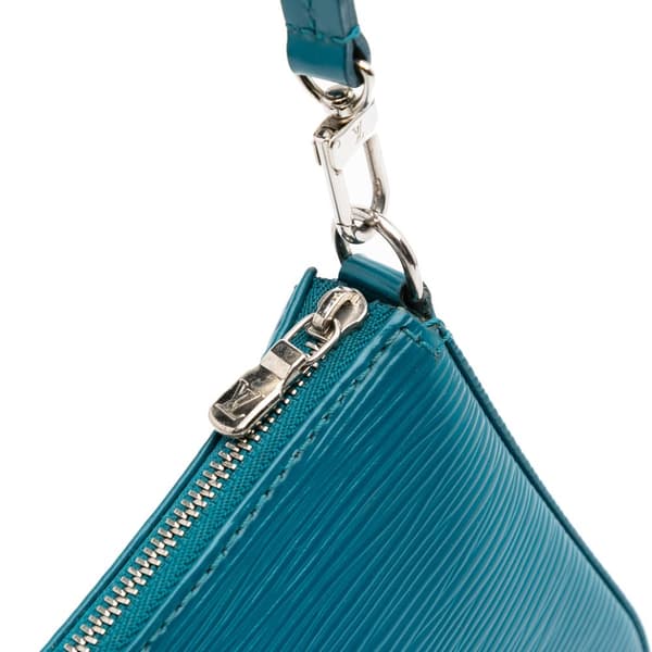 Pre-owned Louis Vuitton Epi Pochette Accessoires Blue