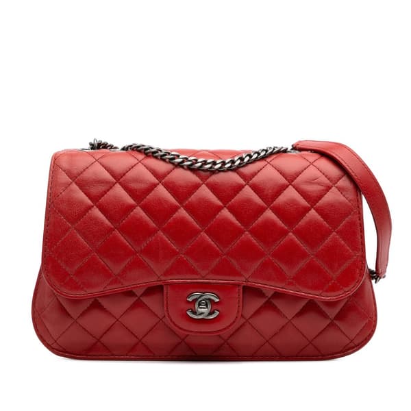 Pre-owned Chanel Large Quilted Lambskin Natural CC Flap Red