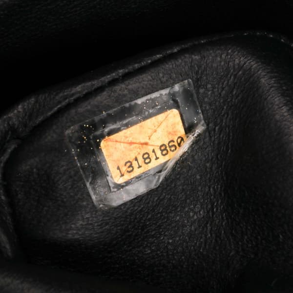 Pre-owned Chanel Medium Classic Caviar Double Flap Black