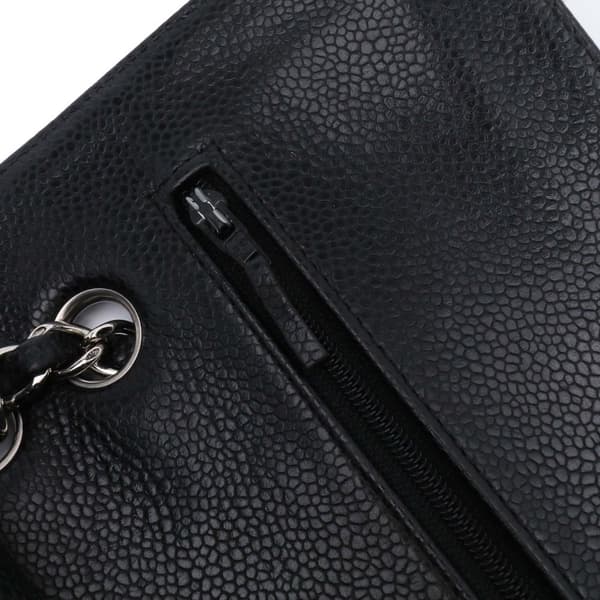 Pre-owned Chanel Medium Classic Caviar Double Flap Black
