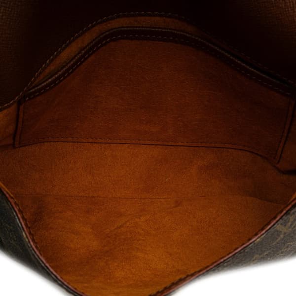 Pre-owned Louis Vuitton Monogram Musette Tango Short Strap Brown